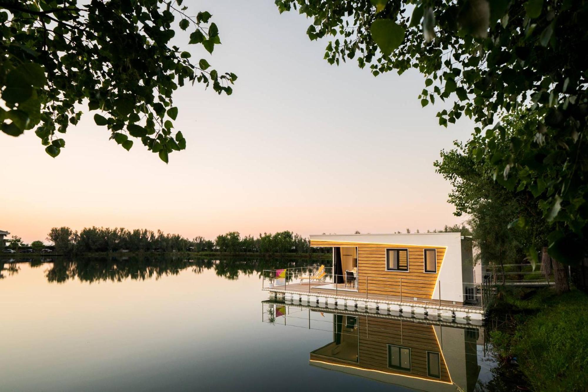 Village Lake Placid Silvi Marina Dış mekan fotoğraf